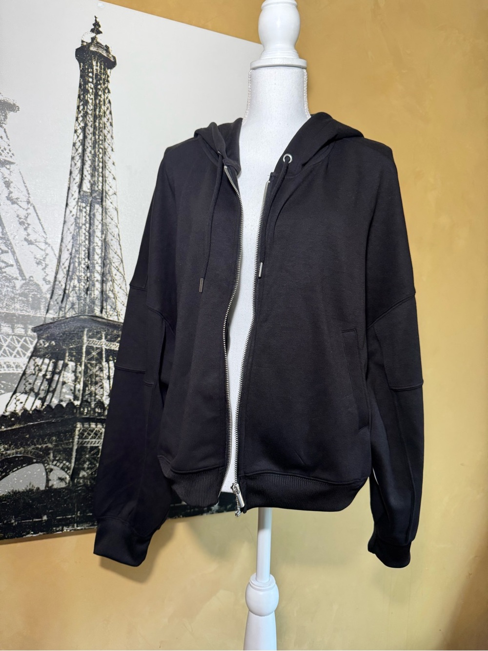 Women's Black Zip-Up Hoodie Jacket - Relaxed Fit New with Tags XL